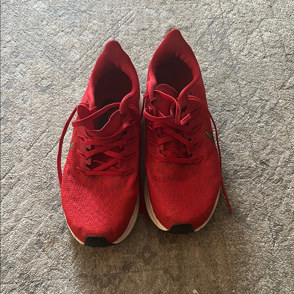 Nike Women's Athletic Shoes Red